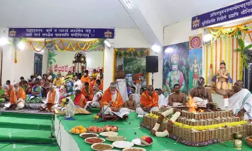 Vedic scholars rendering Sundarakanda Parayanam in Veda Vignana Peetham in Tirumala on Tuesday