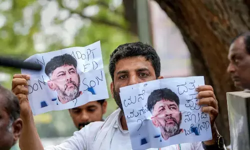 What will happen if DKS does not become Chief Minister?