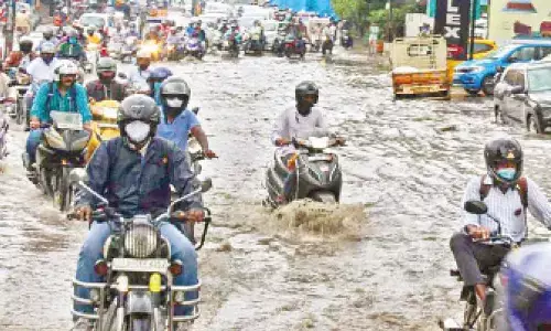 Hyderabad: Will Baldia babus ever wake up?