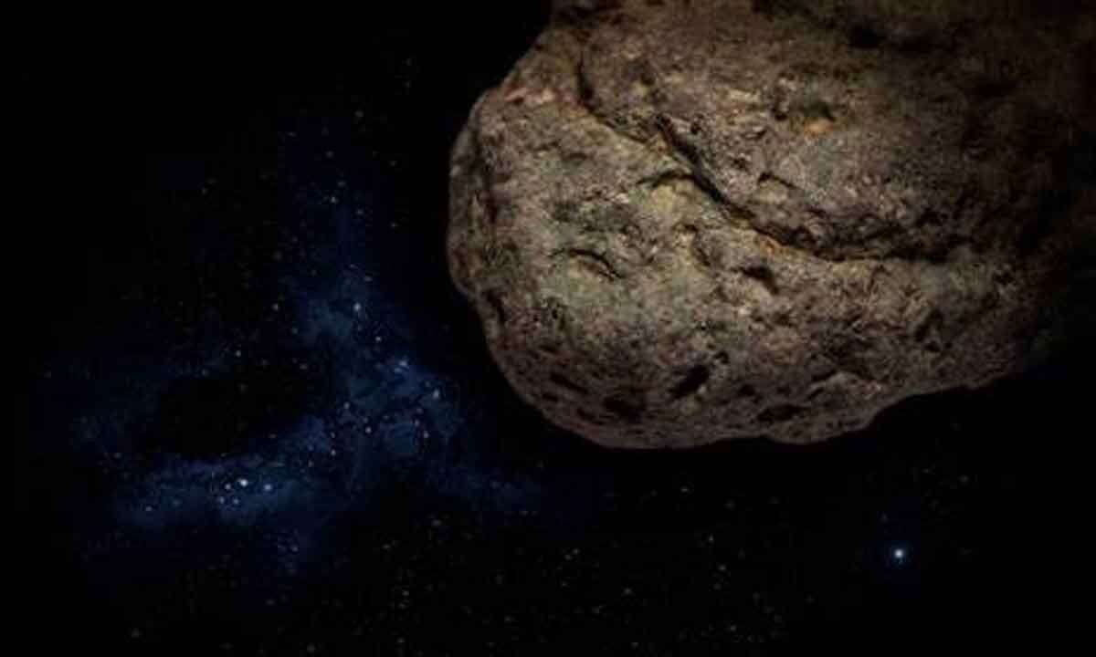 Teleskop Webb menemukan air, misteri baru di komet langka