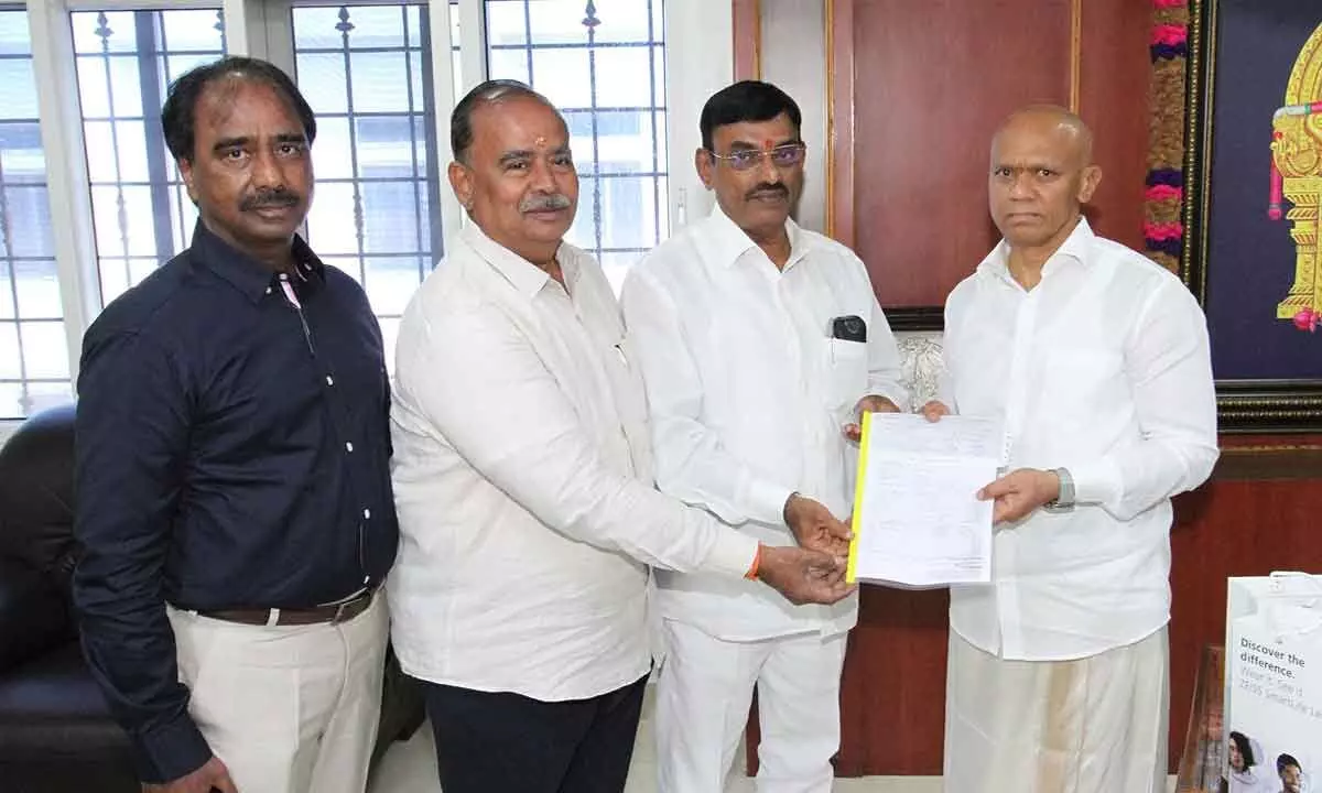 Tirupati: Odisha-based firm donates `10 lakh to TTD’s BIRRD Trust