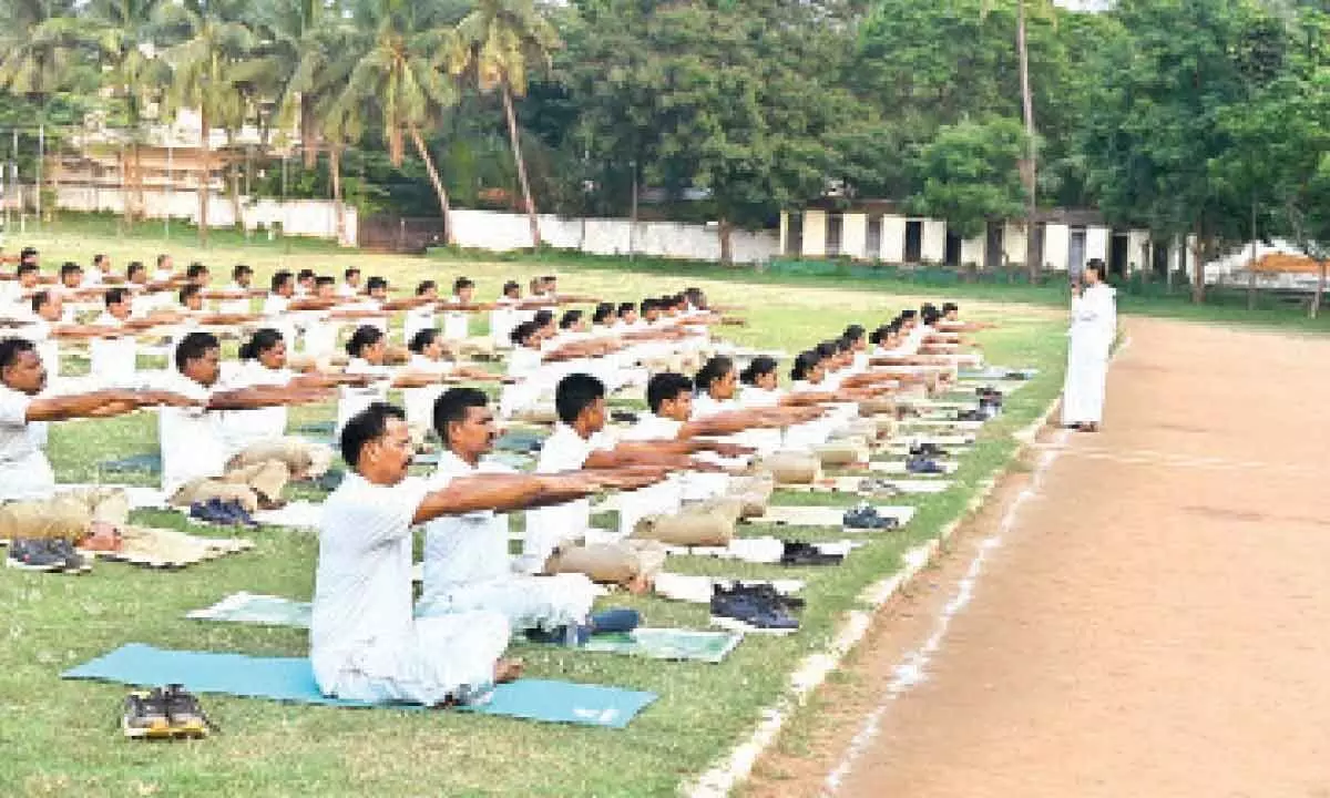 Visakhapatnam: Police practise yoga to overcome stress