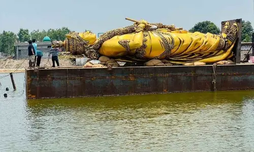 Khammam: NT Rama Rao wears golden colour to soothe Yadavas’ sentiments