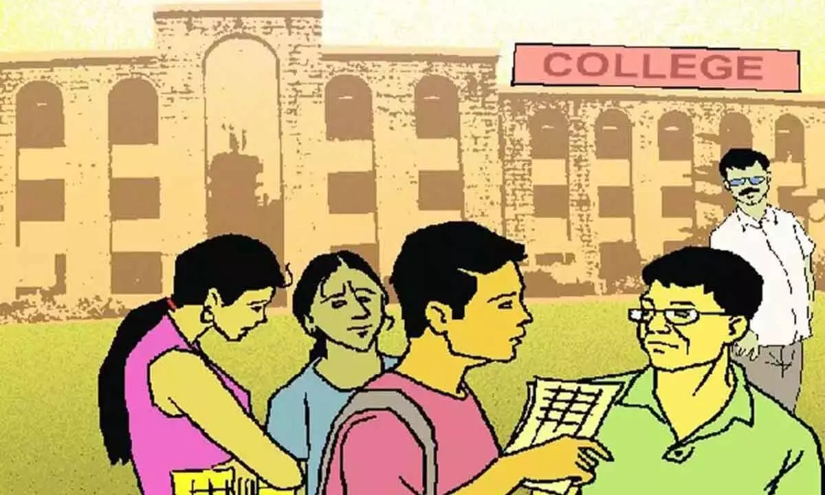 Hyderabad: Students in a fix over fees