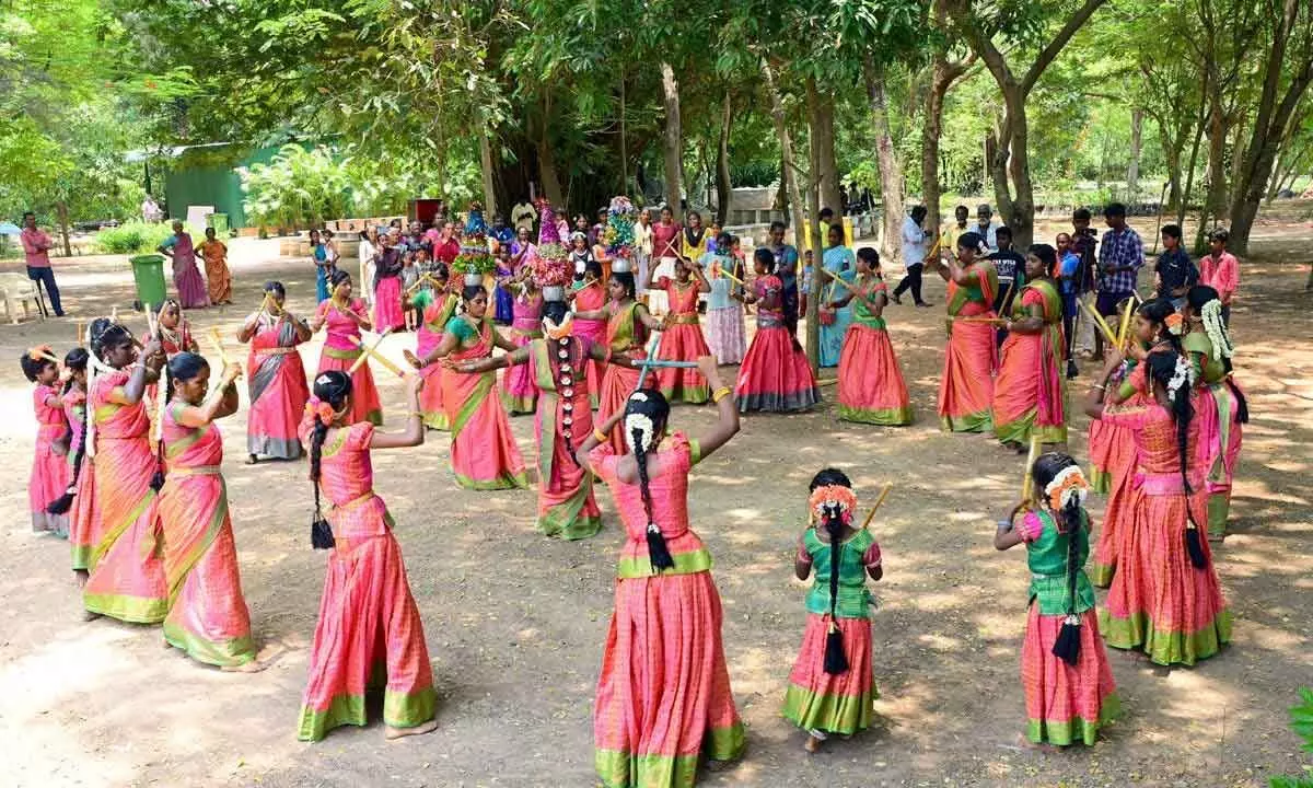 Kolatam dance enthrals people in Sri City