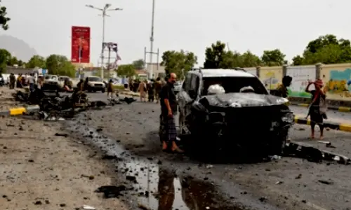 Clashes between tribal gunmen kill 8 in Yemen