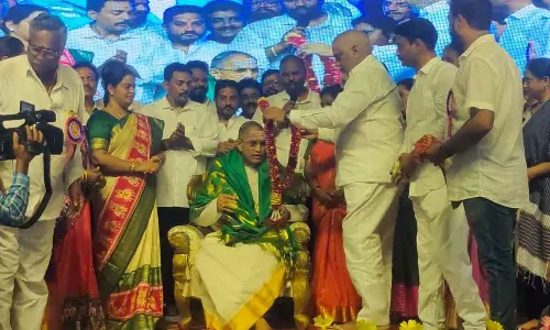 Vijayawada: Chaganti Koteswara Rao striving to promote Indian culture says MLA Malladi Vishnu