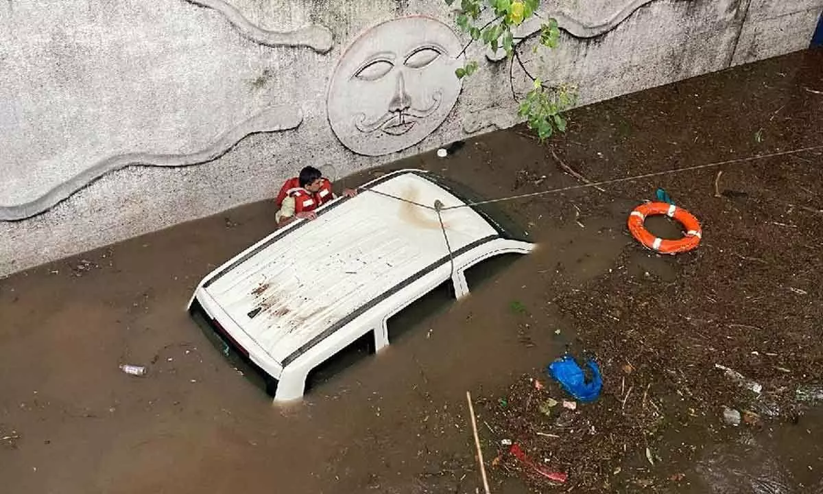 Family of 6 trapped in car following heavy downpour in Bengaluru