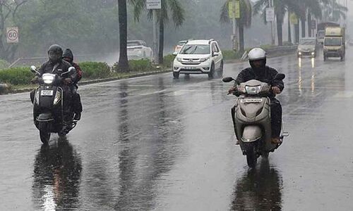 IMD issues 'yellow' alert for Delhi after rain