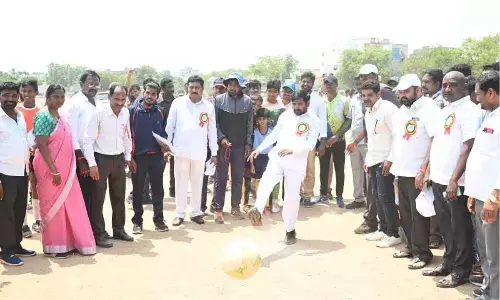 Nalgonda: Take to sports for overall fitness says Jagadish Reddy