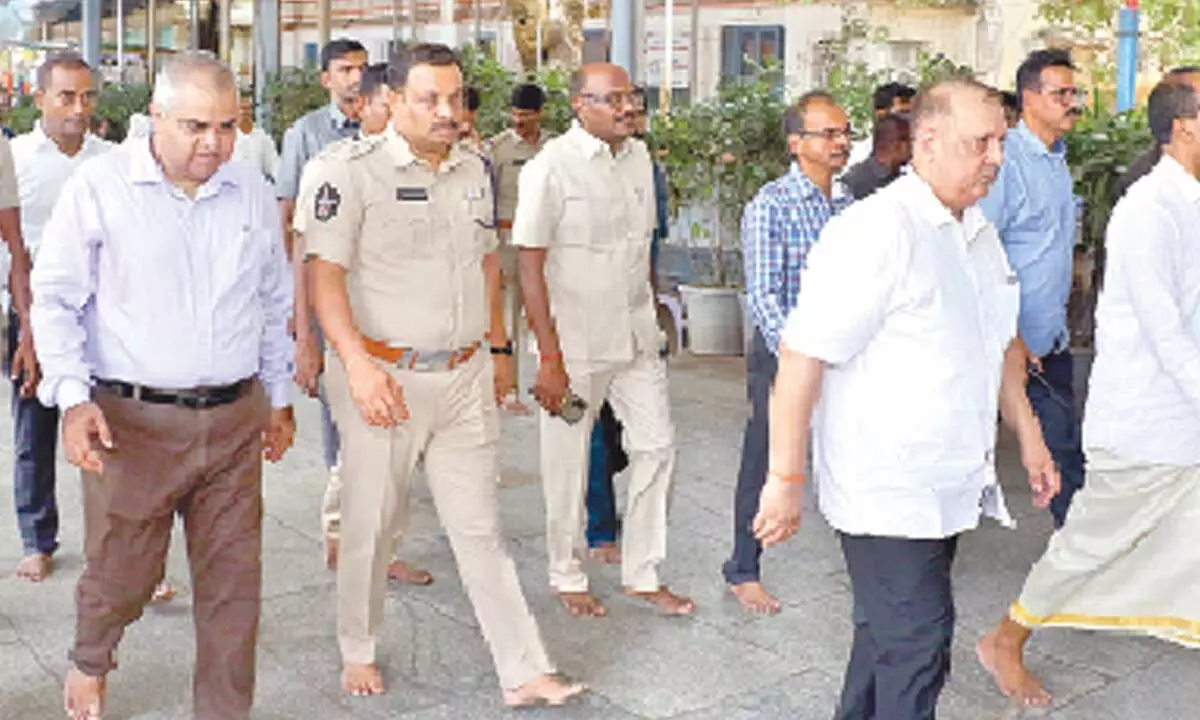 Members of a high-level team inspecting various places at Tirumala hills as part of their field study on the second and last day of the meeting on Tirumala security on Wednesday