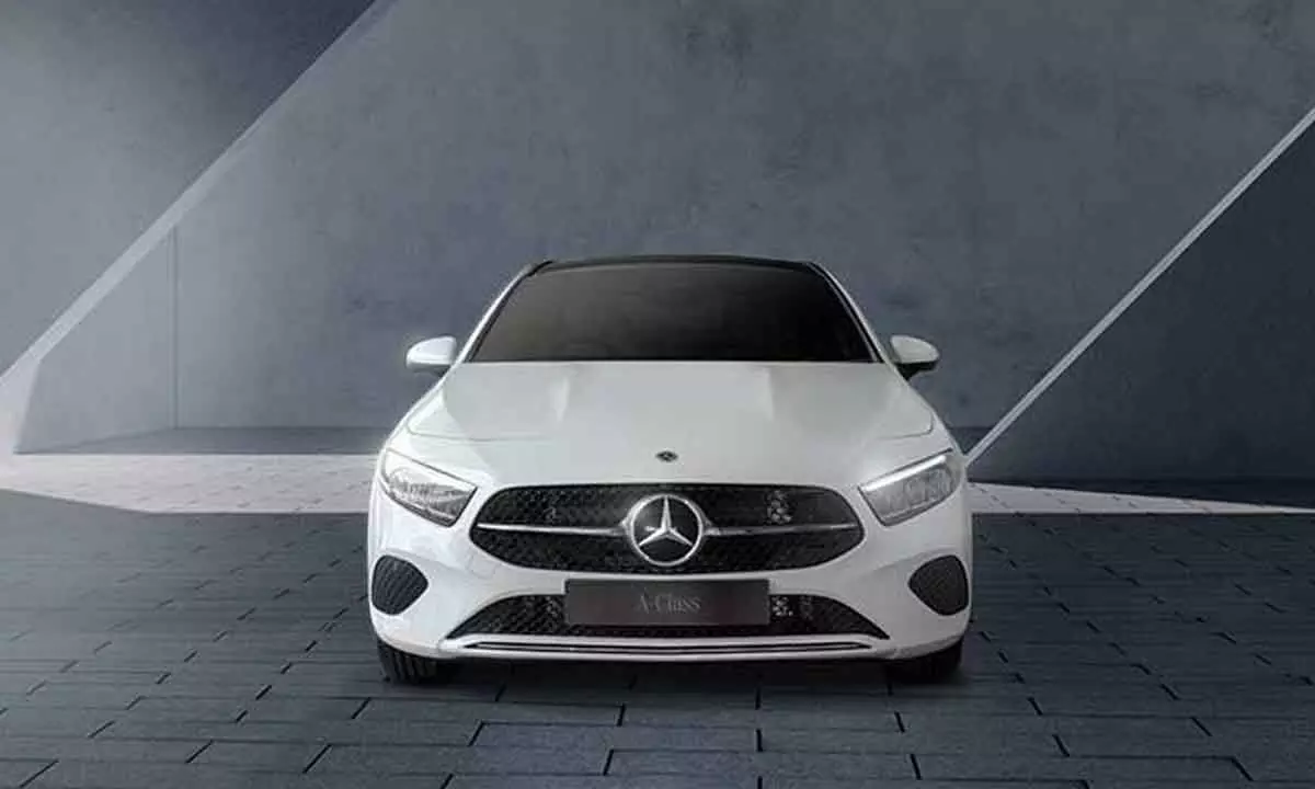Mercedes unveils A 200 Limousine