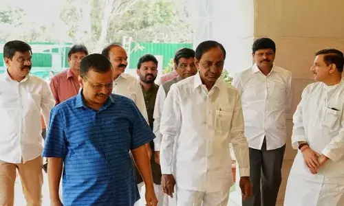 Hyderabad: All eyes on Arvind Kejriwal-KCR meet today