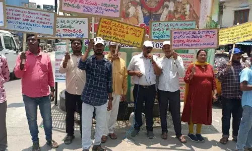 Tirupati: AP Pollution Control Board holds awareness camp on vehicular pollution