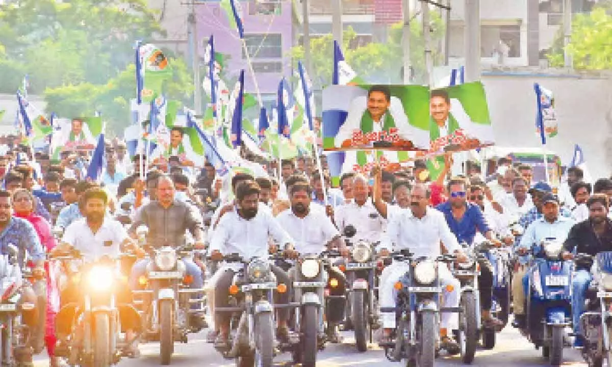 Tirupati: MLA Bhumana Karunakar Reddy takes out bike rally