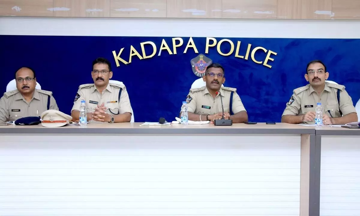 YSR District SP KKN Anburajan addressing the district-level crime review meeting in Kadapa on Tuesday