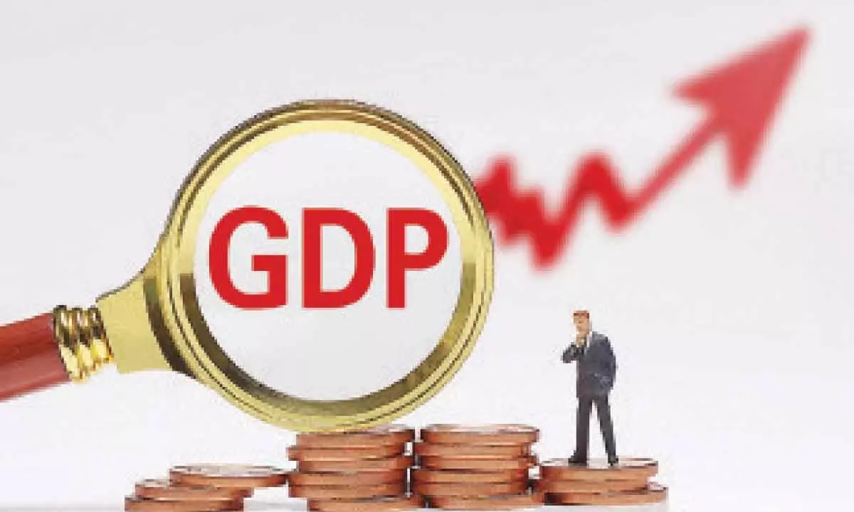 GDP clocks 6.1% growth in Q4