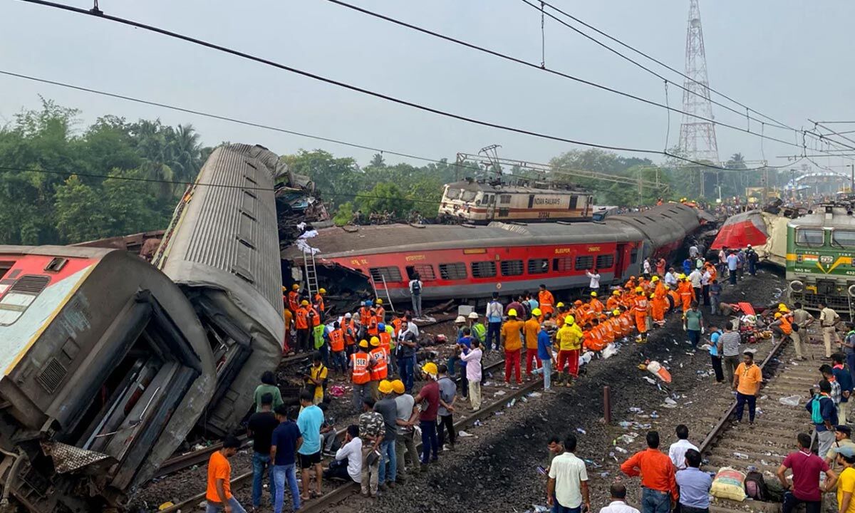 odisha-train-accident-233-dead-900-injured