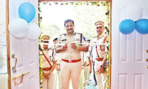 Cyberabad CP Stephen inaugurates renovated EOW office
