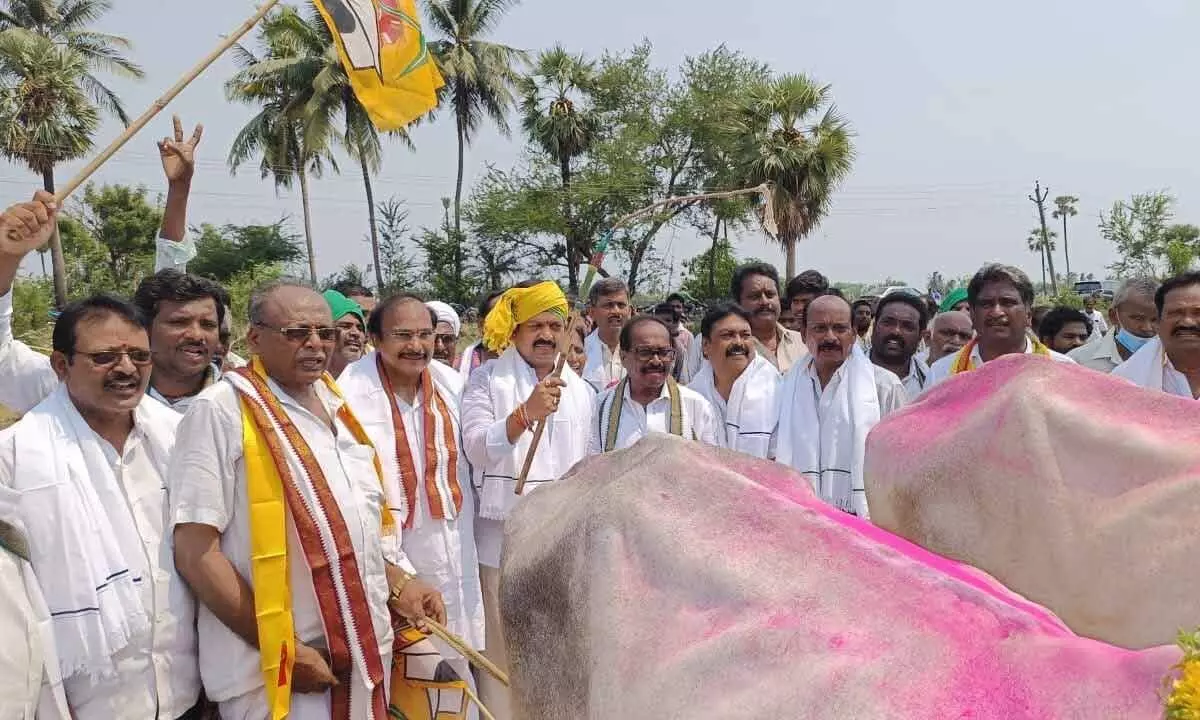 TDP leaders Konakalla Narayana Rao, Kollu Ravindra and Buragadda Vedavyas participating in Eruvaka Pournami festival at Chinnapuram village on Sunday