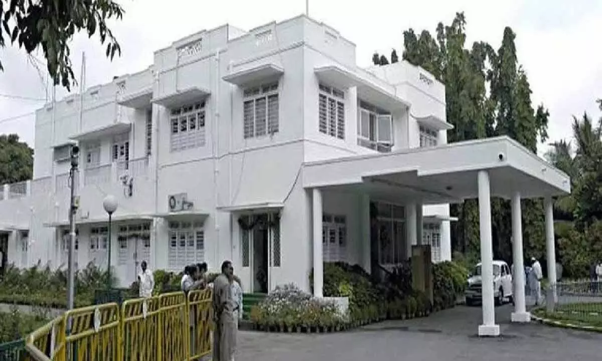 CM Yediyurappa vacates Cauvery residence, a lucky house for all CMs