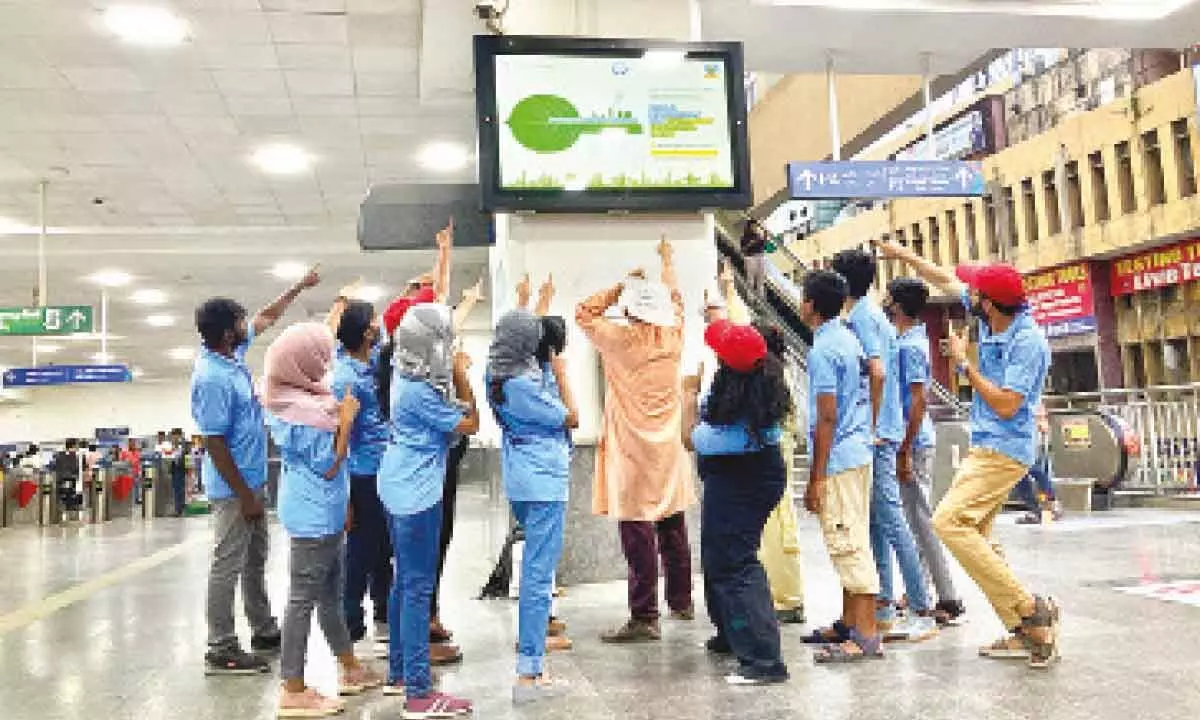 Hyderabad: L&T holds awareness session at Ameerpet Metro Station