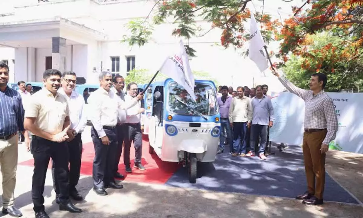 100 Mahindra Treo electric autos flagged off on World Environment Day in Hyderabad