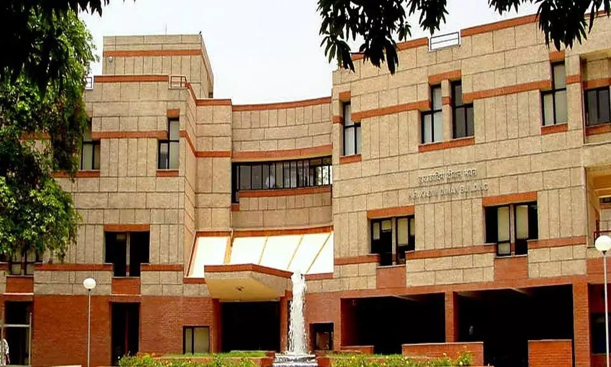 IIT Kanpur, Silizium bagged MeitY