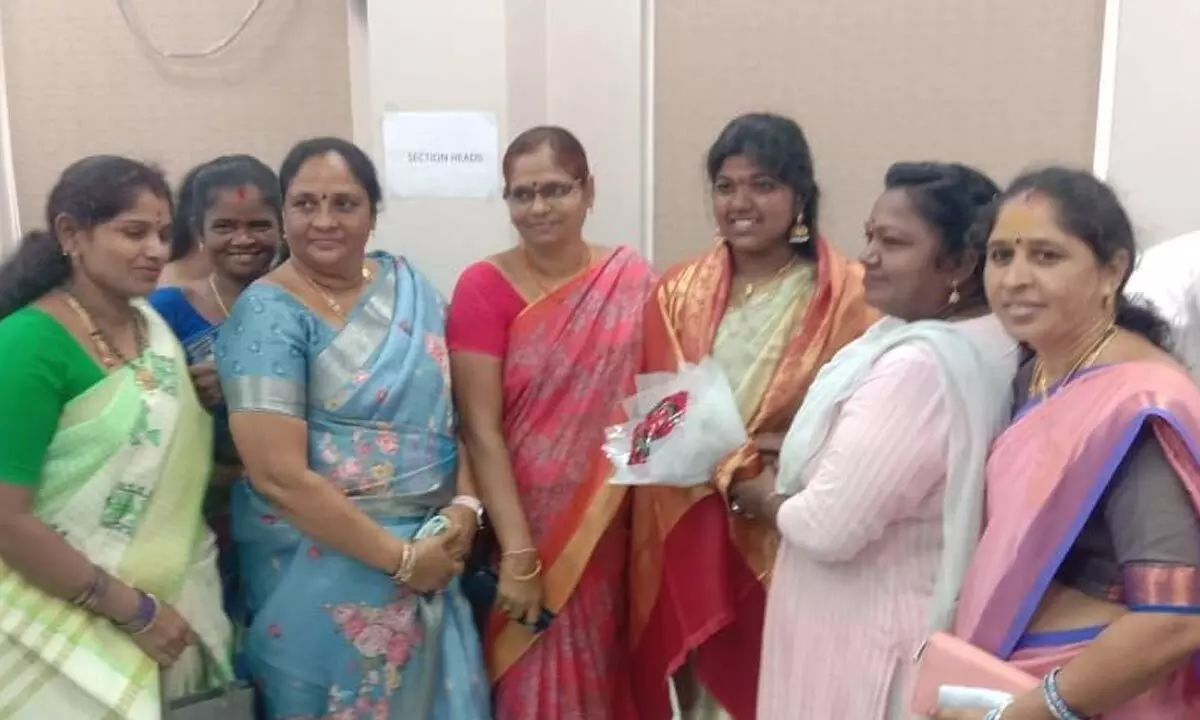 Laya yadav being felicitated by other corporators in Vizianagaram on Thursday