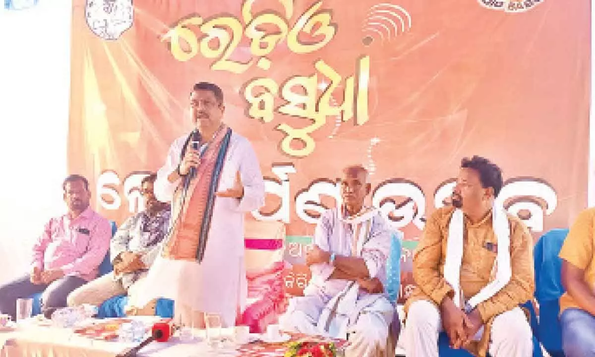 Pradhan dedicates Radio Basudha to people of Kamakshyanagar