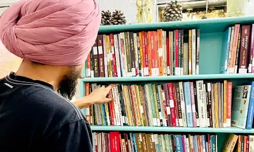 Revolution in hostels, one book at a time