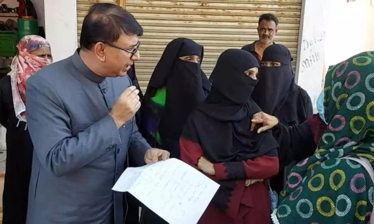Eleven Muslim girls allegedly arrested at Secunderabad Railway Station