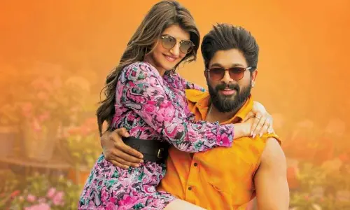 Dancing sensations Allu Arjun, Sree Leela pairs up together