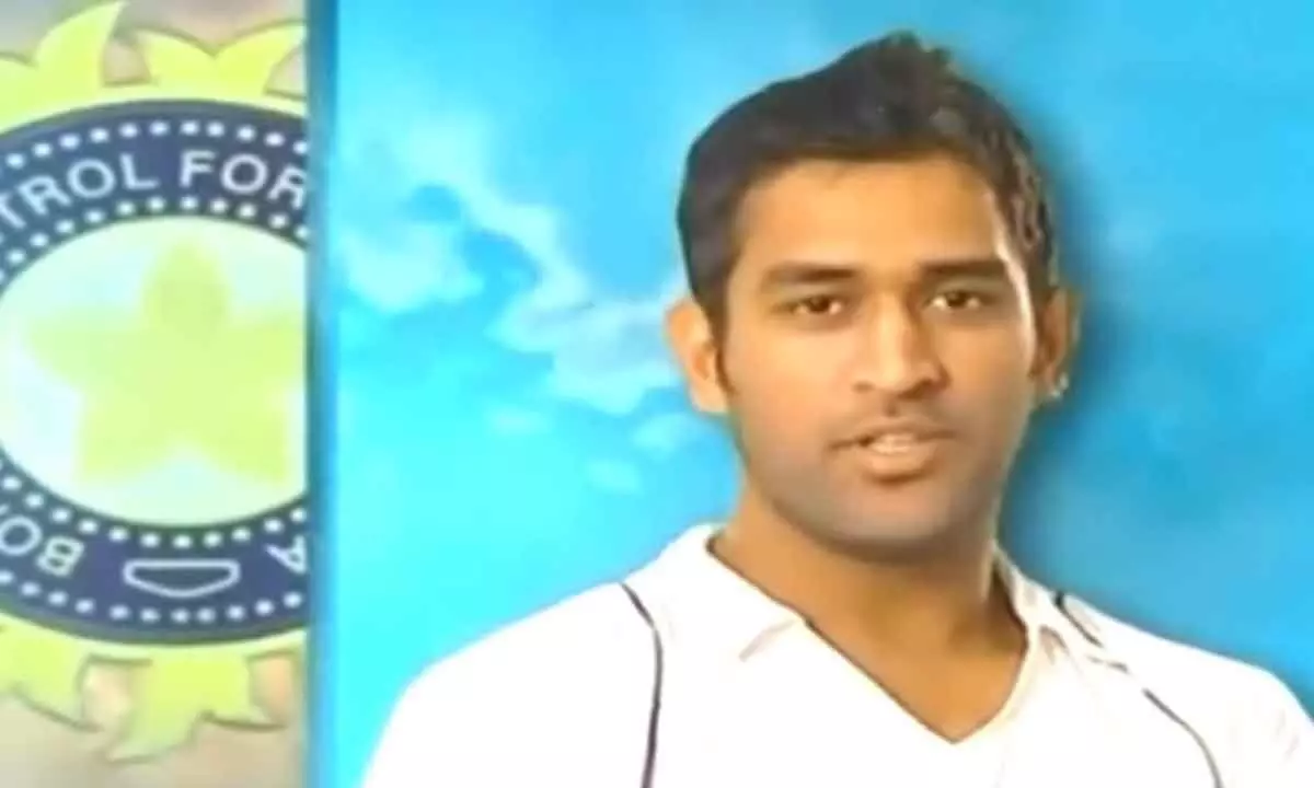 Watch The Viral Video Of Dhoni Introducing Himself In His Old Video