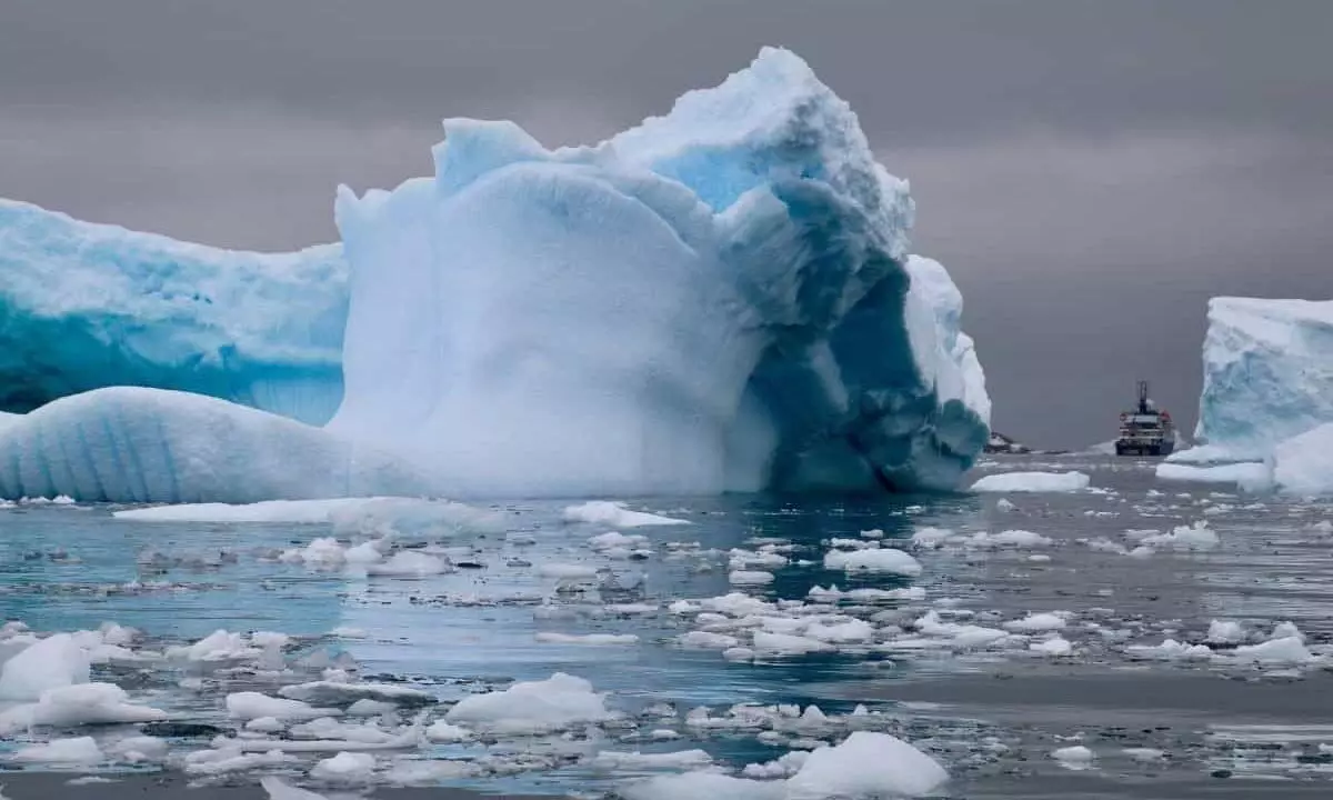 Antarctic ice continues to melt