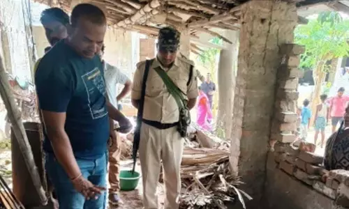 Two injured as bomb explodes in Bihars Bhagalpur