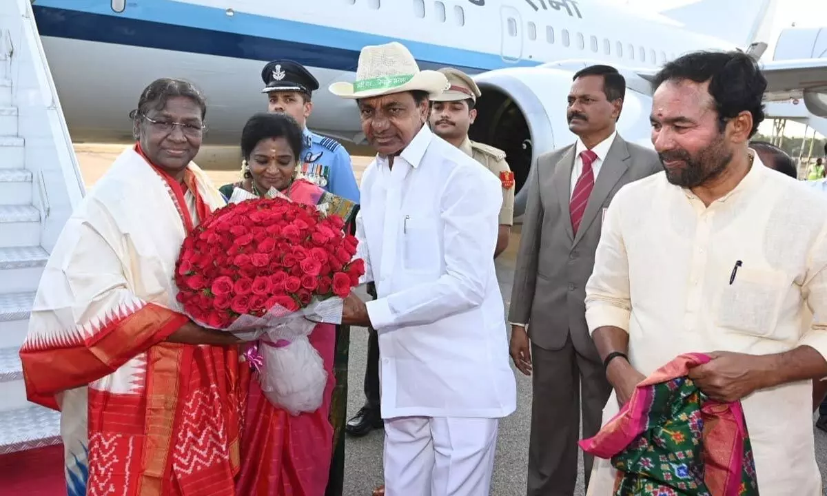 President Draupadi Murmu arrives in Hyderabad