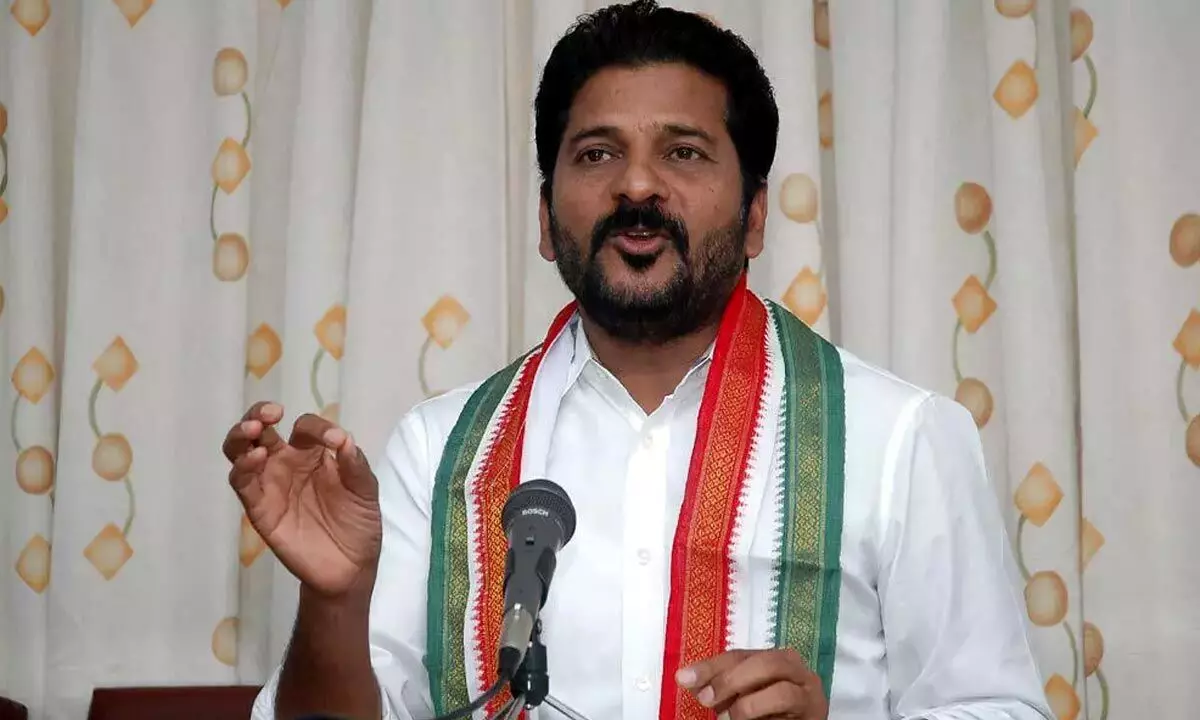 Four crore people are victims of KCR’s malfunctioning, says Revanth Reddy