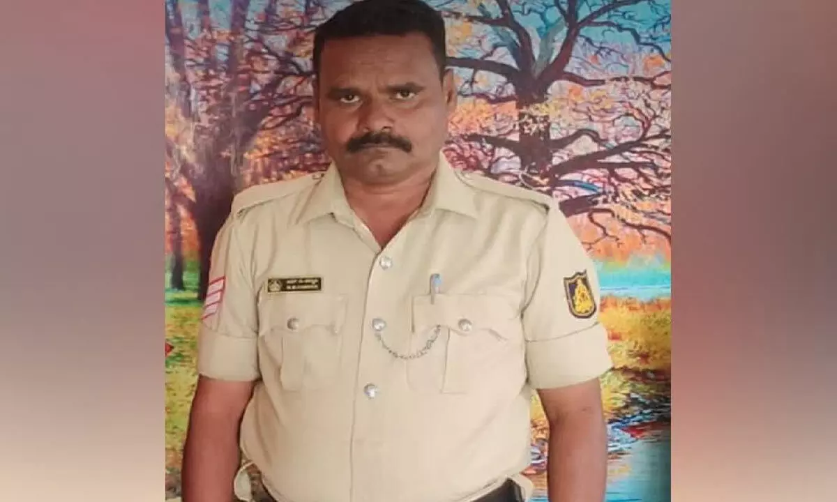 Head constable murdered by sand mafia?