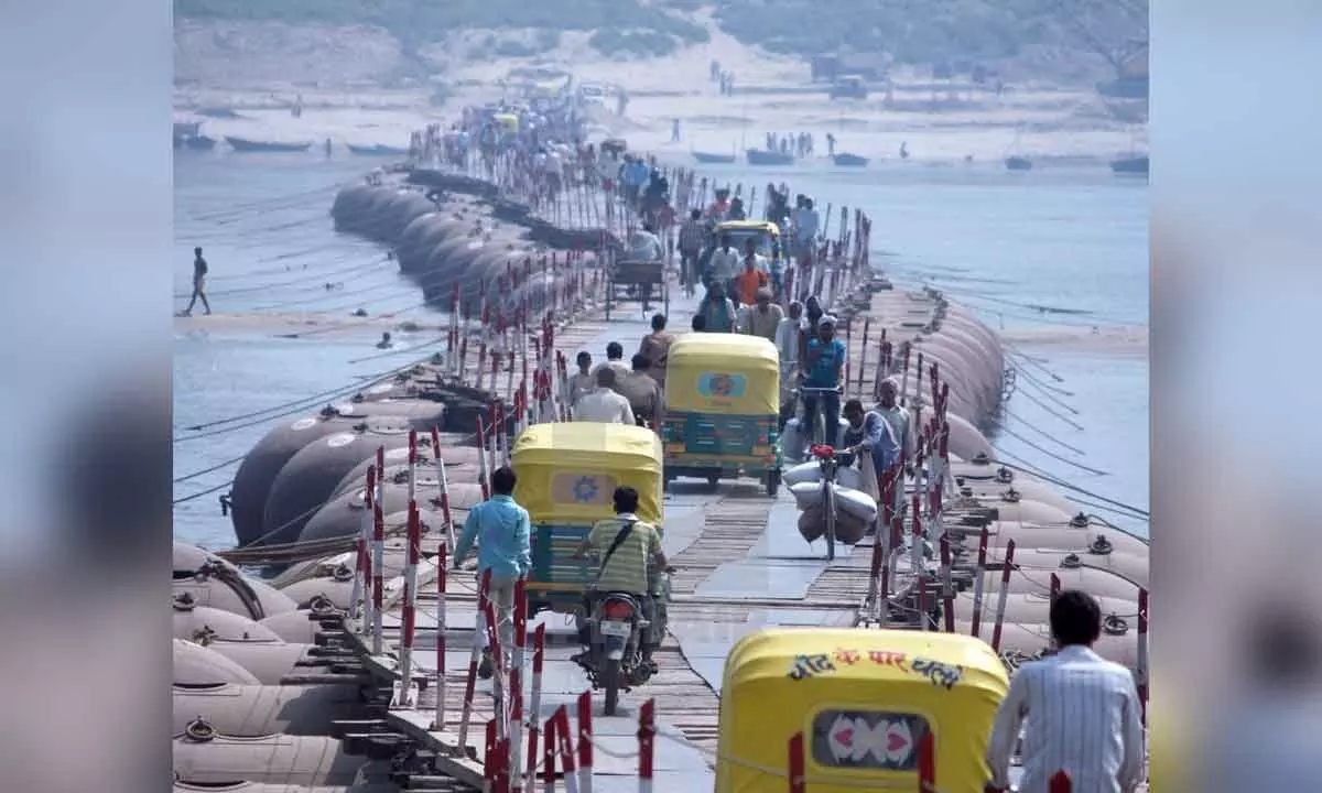 3 lakh people to be affected after removal of pontoon bridge in Uttar Pradesh
