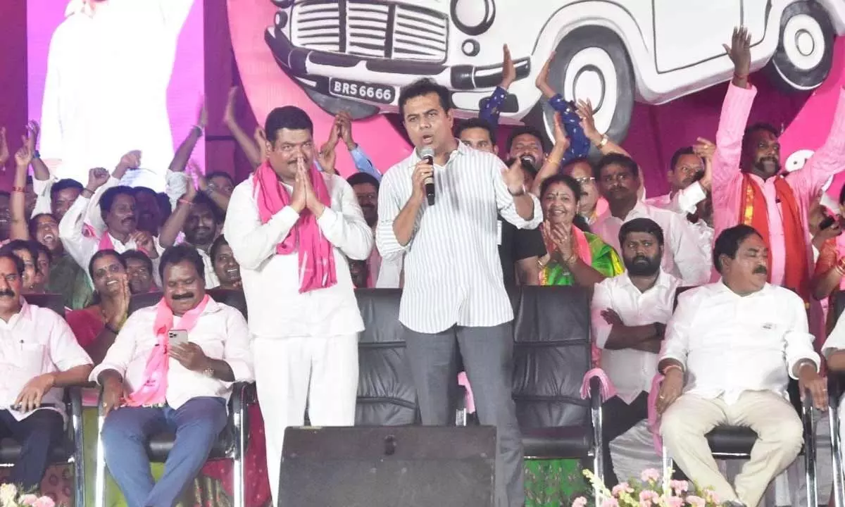 IT, MA&UD Minister K T Rama Rao addressing a public meeting in Warangal on Saturday. Warangal East MLA Nannapuneni Narender is also seen