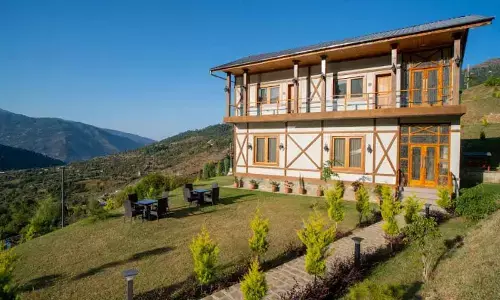 Five must-visit places in Patnitop