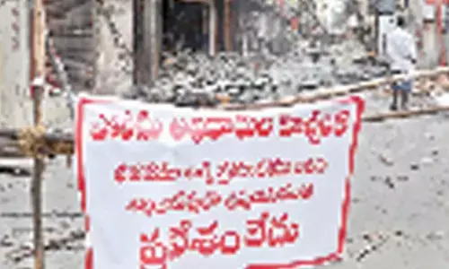MCT to serve notice for demolition of fire devastated building