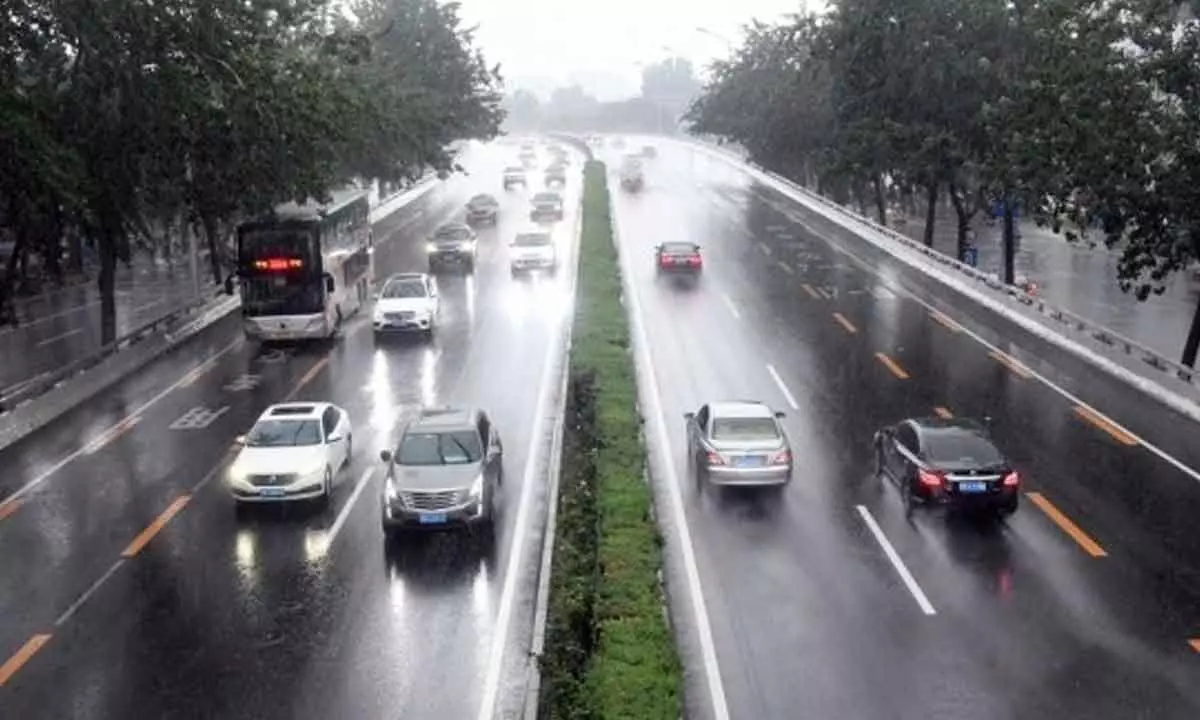 Torrential rain batter several Chinese provinces