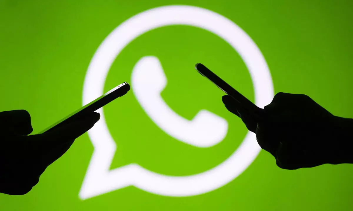 WhatsApp rolling out in-app chat support on Windows beta