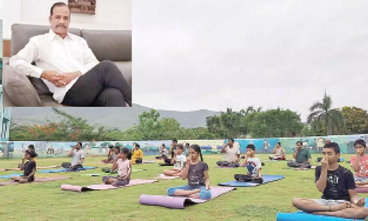 S Sreenivasulu Naidu, Yoga practitioners at a class in Tirupati