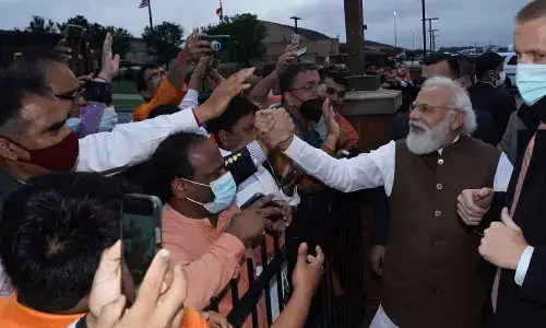 PM Modi Receives A Hearty Welcome In New York From The Indian Diaspora