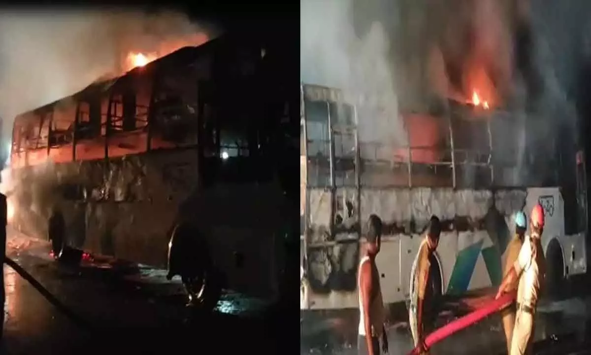 Private travel bus gutted in a fire in Prakasam