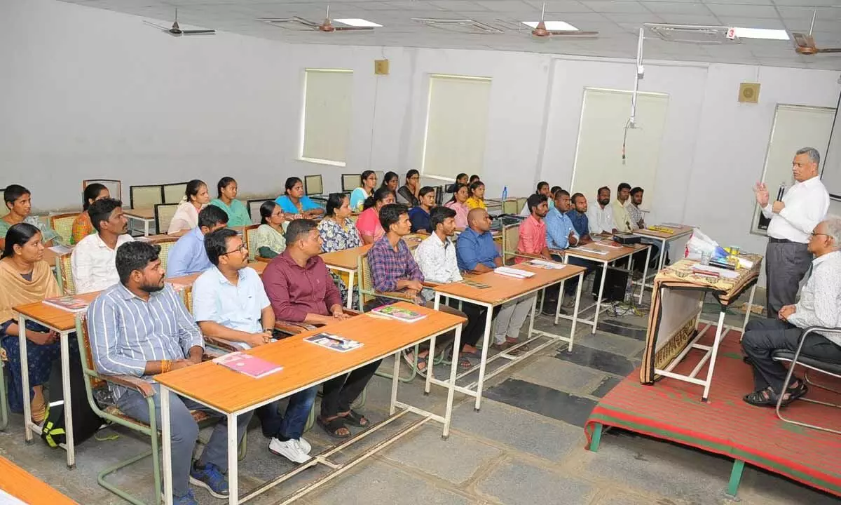 APSRTC MD Ch Dwaraka Tirumala Rao addressing the trainees at the RTC training academy in Vijayawada on Wednesday