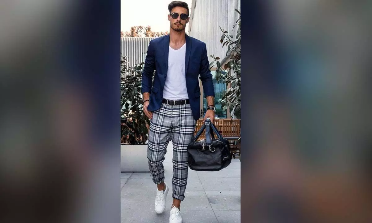 Uber cool men’s trousers for summer fit